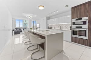851 Ne 1st Avenue 2601, Miami