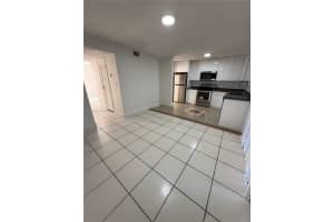 5817 Blueberry Ct 92, Lauderhill