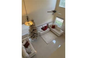 615 Nw Stanford Ln, Port Saint Lucie