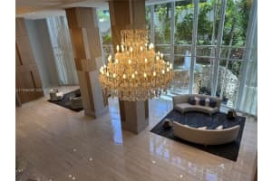 21200 Point Pl 404, Aventura