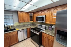 7521 W Sunrise Blvd A2, Plantation