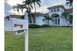 2640 Fairways Dr, Homestead