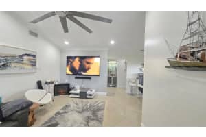 9600 Nw 15th Ct, Pembroke Pines