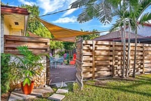 5580 Sw 32nd Terrace Apt 1, Hollywood