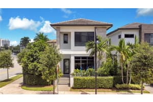 8279 Nw 43rd St, Doral