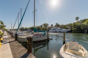 100 Edgewater Dr 204, Coral Gables