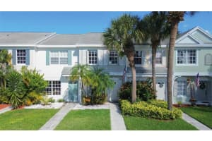 8251 San Carlos Cir, Tamarac