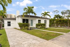 2714 Sw 36th Ave A, Miami