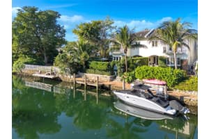 4819 University Drive 4819, Coral Gables