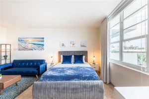 100 Lincoln Rd 431, Miami Beach