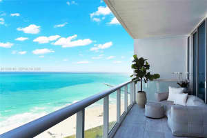 100 S Pointe Drive 2407, Miami Beach