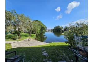 6961 W 14th Ct 103, Hialeah