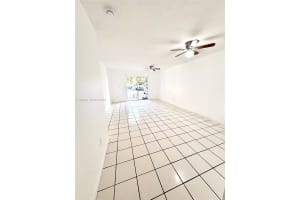 11301 Sw 200th St 108-a, Miami 11301 Sw 200th St 108-a, Miami
