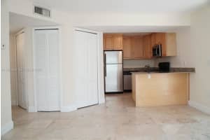 2758 W Trade Ave D, Miami 2758 W Trade Ave D, Miami