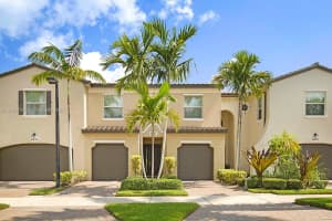 4631 Mediterranean Cir, Palm Beach Gardens