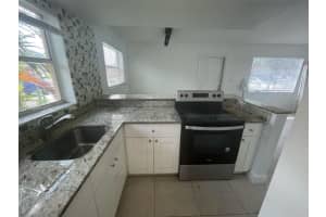 7941 Sw 10th St A, North Lauderdale