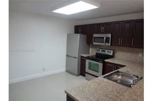 10125 W Sunrise Blvd 104, Plantation