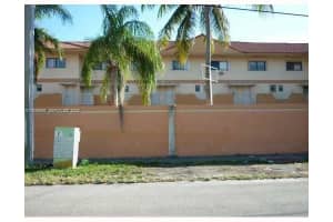 220 W 68th St 101, Hialeah