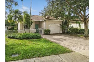 7620 S Aragon Blvd 1, Sunrise