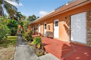 140 Sw 30th Ct 134, Miami