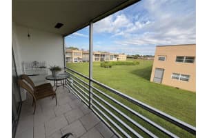 9101 Sunrise Lakes Blvd 218, Sunrise 9101 Sunrise Lakes Blvd 218, Sunrise