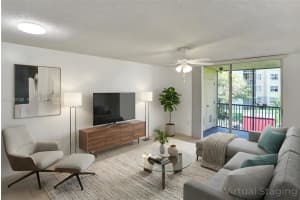 8343 Lake Dr 205, Doral