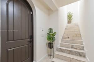 343 Madeira Ave 343, Coral Gables