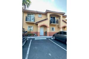 10604 Nw 87th Ct 10604, Hialeah Gardens 10604 Nw 87th Ct 10604, Hialeah Gardens