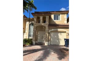 11541 Nw 68th Terrace, Doral