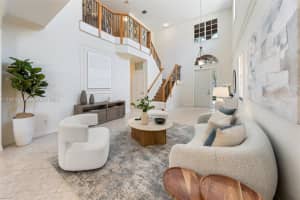 19421 Stonebrook St, Weston