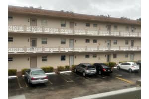 5181 W Oakland Park Blvd 110, Lauderdale Lakes