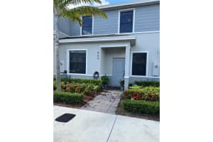 466 Ne 12 Street, Florida City