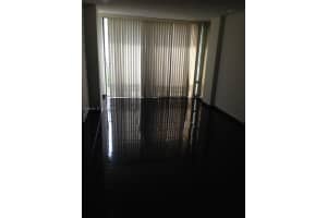 16919 N Bay Rd 514, Sunny Isles Beach