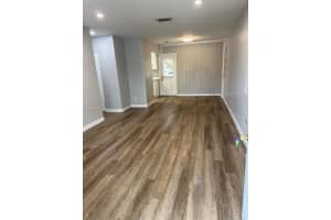 130 Ne 171st Ter, Miami