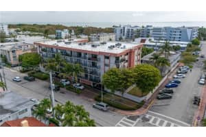 7801 Abbott Ave 302, Miami Beach