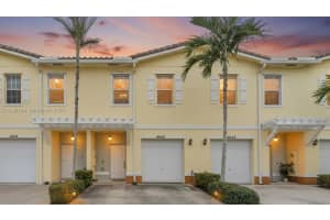 4040 Nw 11th Street, Lauderhill