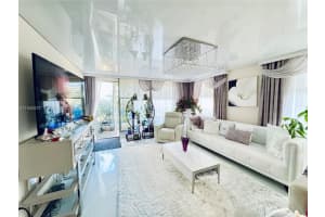 1912 S Ocean Dr 2c, Hallandale Beach