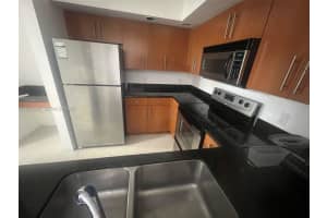 100 N Federal Hwy 1411, Fort Lauderdale