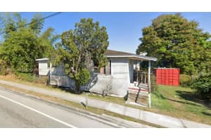 640 Palm Beach Rd, South Bay