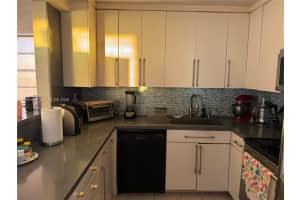 2750 Ne 183rd St 1503, Aventura