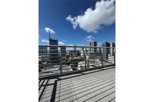 234 Ne 3rd St Lph05, Miami