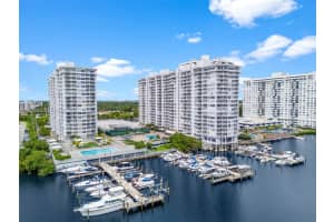 18041 Biscayne Blvd *boat Slip & Unit* 1605, Aventura