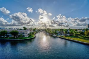 437 Golden Isles Drive 4d, Hallandale Beach