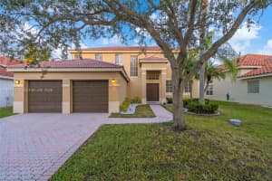 714 Heritage Drive, Weston 714 Heritage Drive, Weston