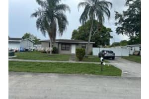 4620 Sw 31st Dr, West Park