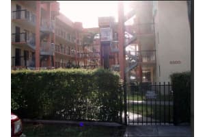 5290 W 21st Ct 405, Hialeah