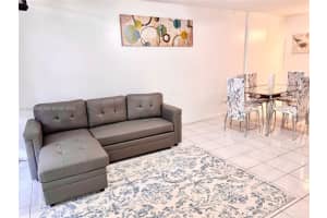 210 172nd St 129, Sunny Isles Beach