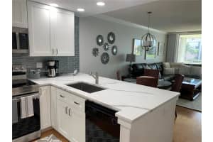 353 S Us Highway 1 A202, Jupiter