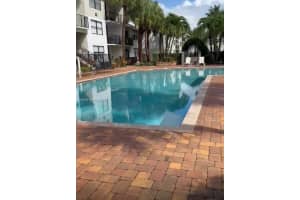 760 Executive Center Dr 31, West Palm Beach