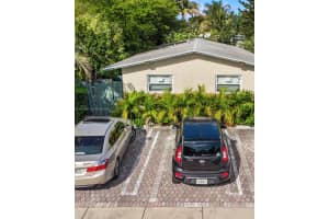 441 Ne 30th St 1-2, Pompano Beach
